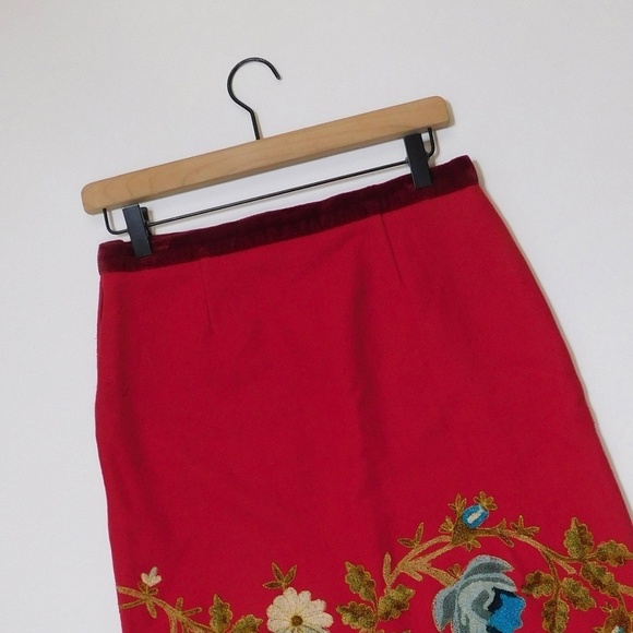 Plenty by TRACY REESE Red Wool Floral Embroidered Appliqued Skirt Size 4 - Picture 9 of 13